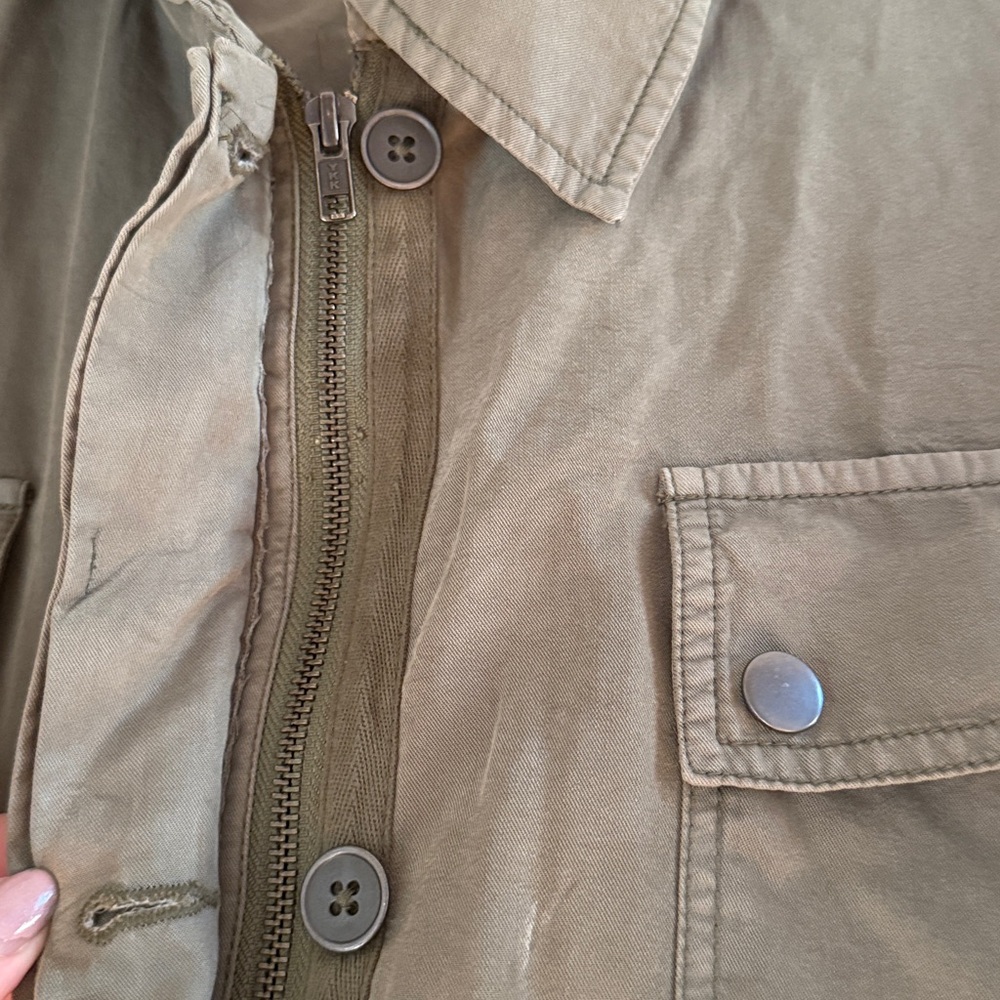 KUT from the Kloth Army Green Lightweight Utility Jacket, Size XL - Picture 7 of 11